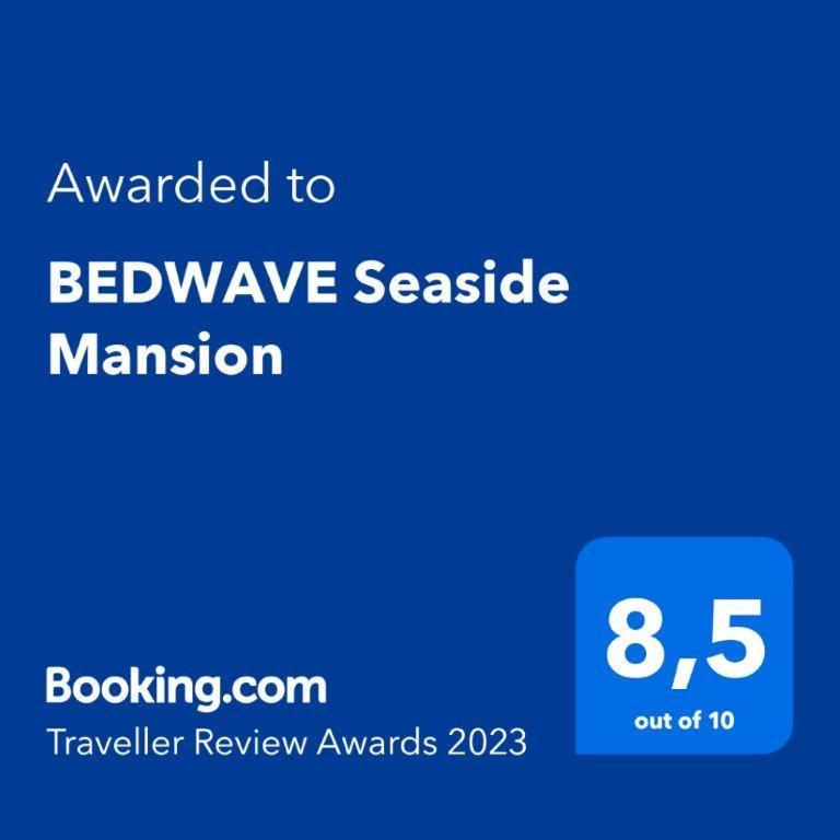 Хостел Bedwave Seaside Mansion Пирей Экстерьер фото